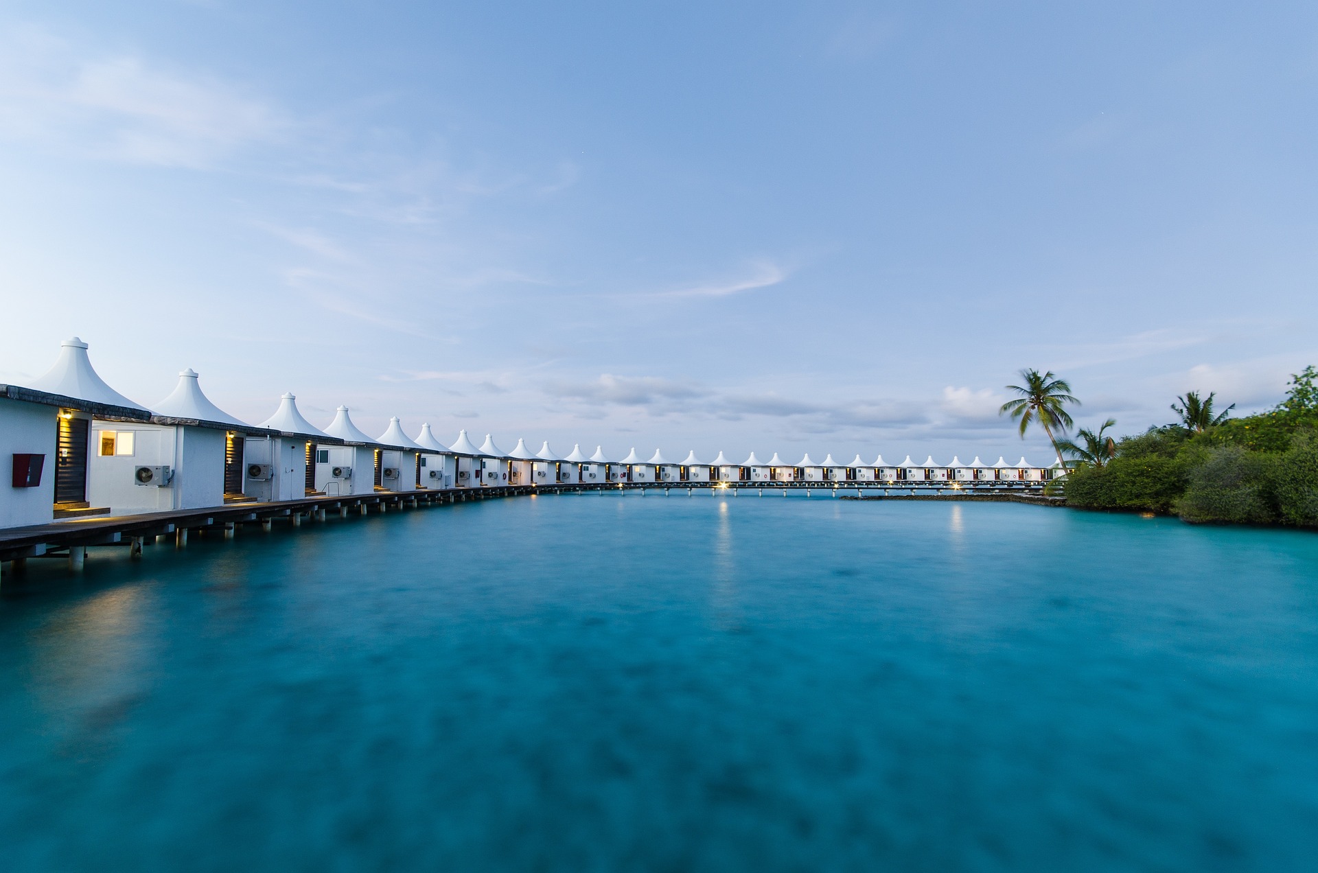 1674218299_303693-maldives-g7c8ffeaa2_1920.jpg