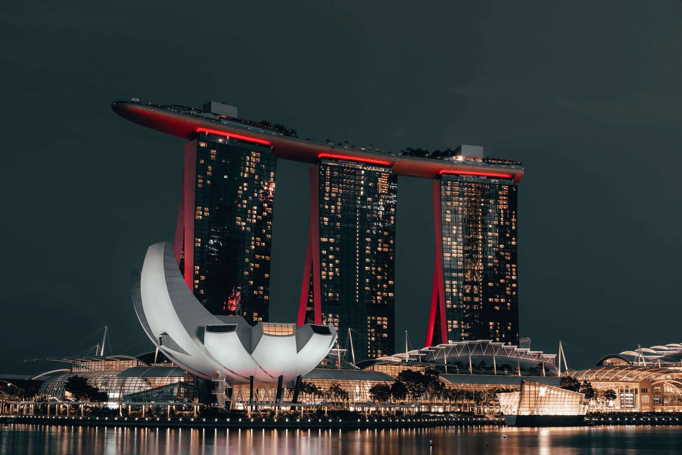 1741692023_363724-Dazzling_Singapore__-(1).webp