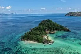 Astonishing  Seychelles Honeymoon Tour Package